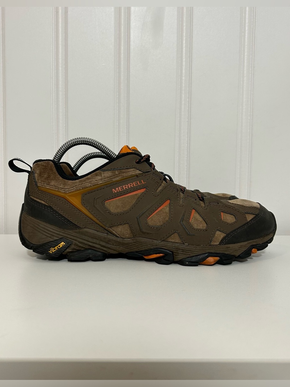 Merrell Moab dark earth Brown Orange hiking boots Trail men’s 10